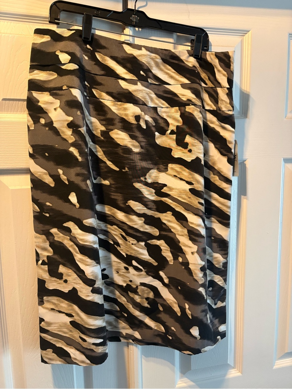 Animal Print Pencil Skirt in Black and Cream